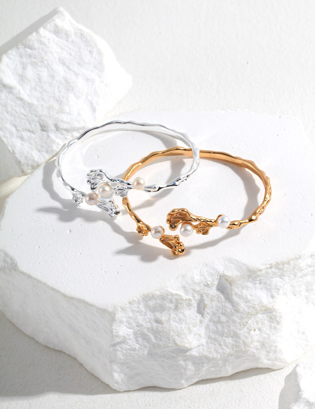 Elevate Your Style: Dovis Jewelry Has Beautiful Designer Bracelets for Women