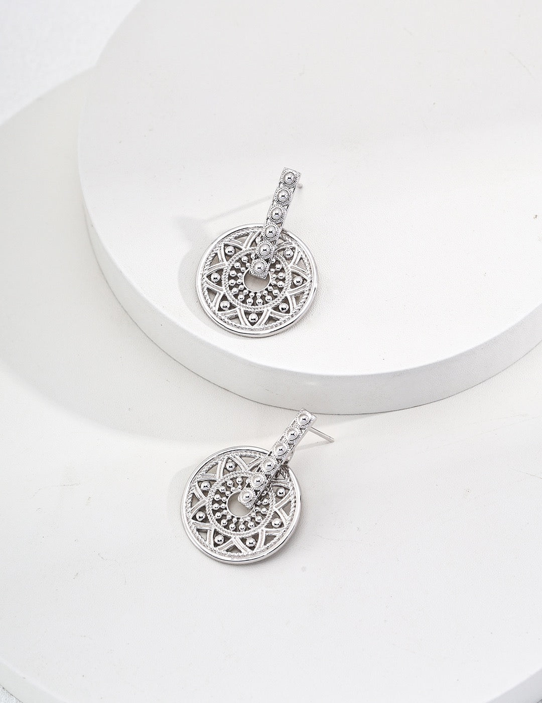 Designed Openwork Floral Earring