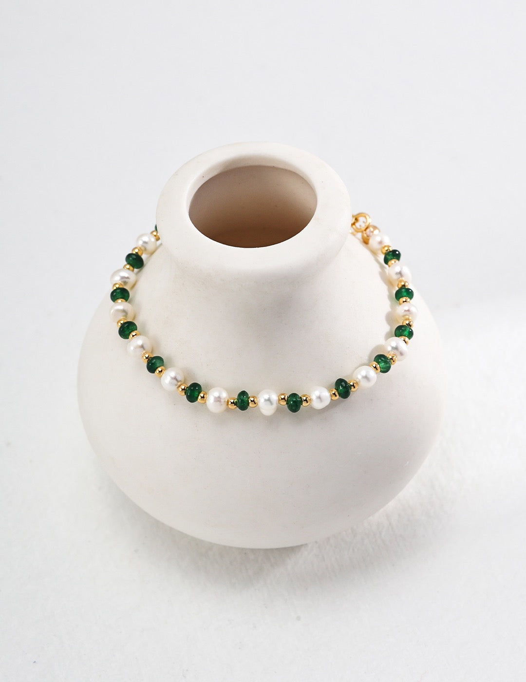 Pearl emerald bracelet