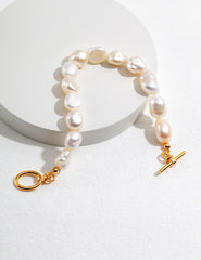 Shaped Pearl Bracelet