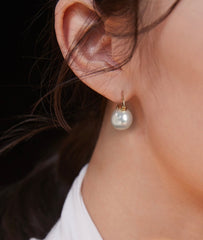 Natural pearl earrings