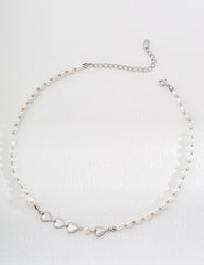 Natural pearl heart necklace