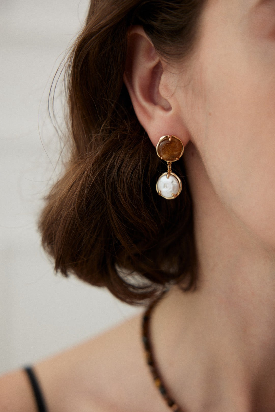 Sterling silver pearl resin earrings