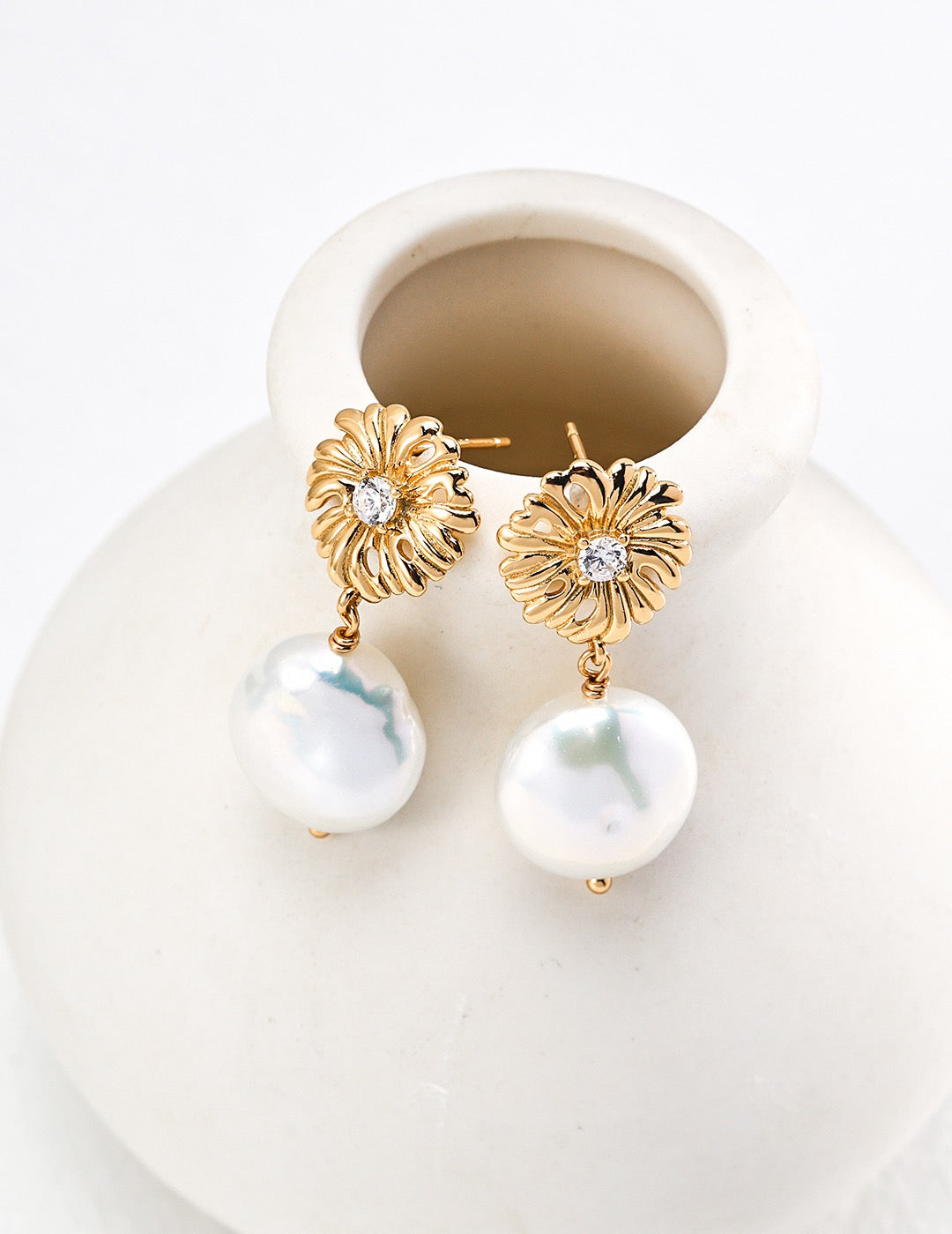 Sterling Silver Pearl Daisy Earrings