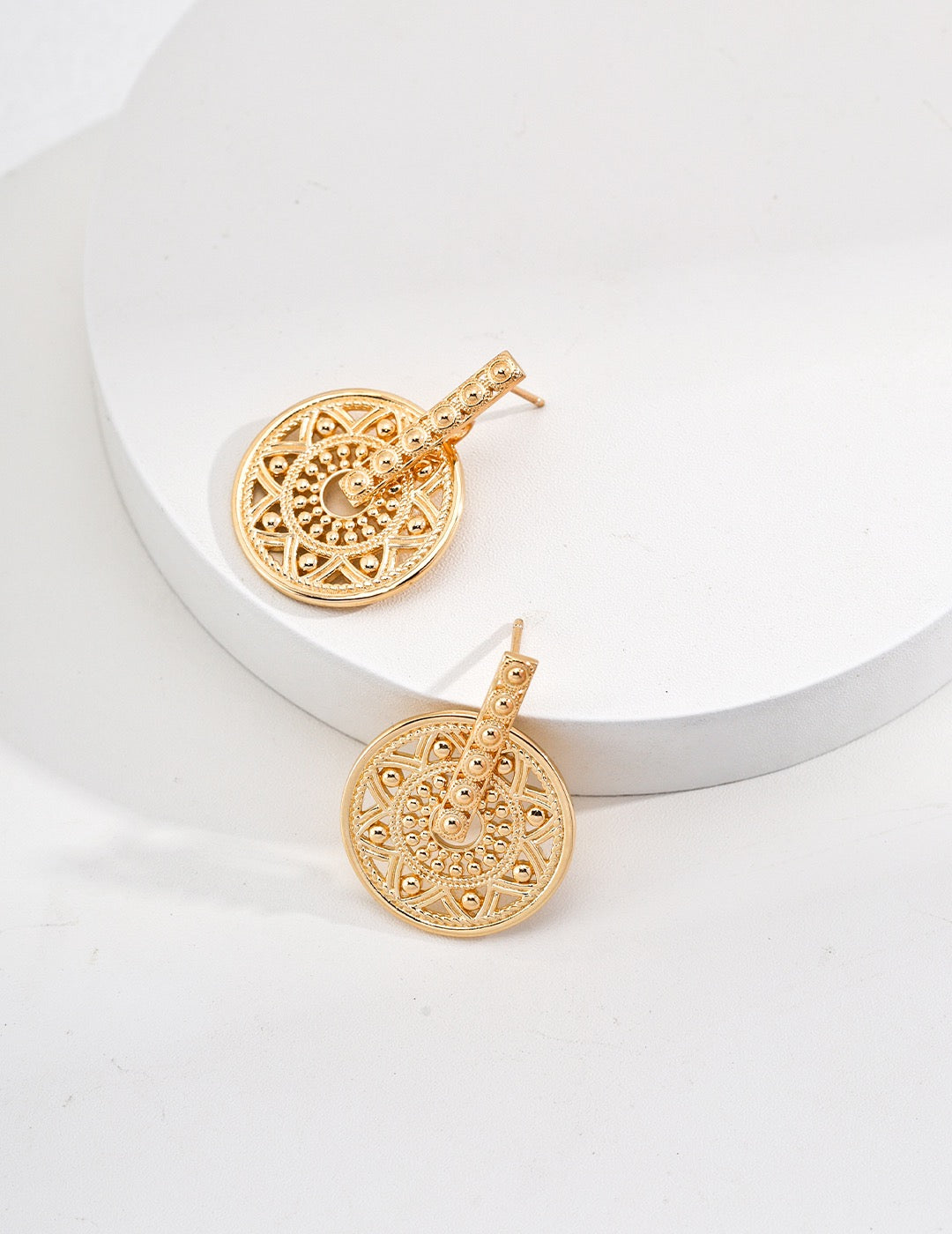 Designed Openwork Floral Earring