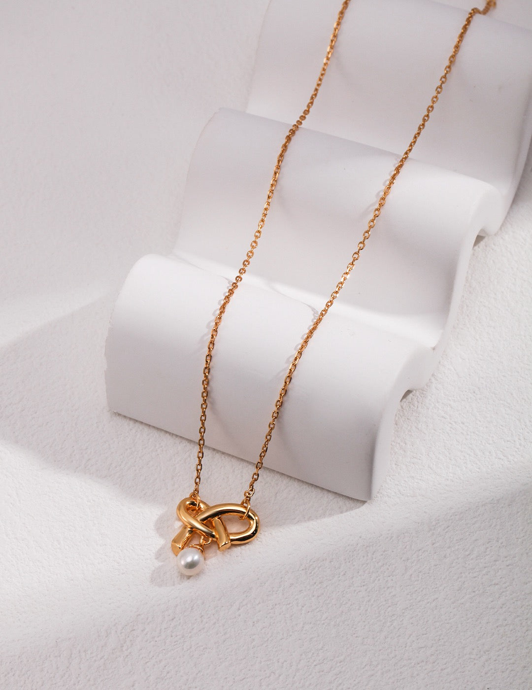 Love bow series sterling silver pearl necklace