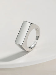 Close-up view of Amelia Sterling Silver Ring, showcasing its high-quality S925 silver and meticulous craftsmanship